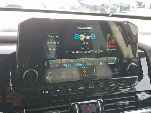 Used 2022 Nissan Pathfinder SL image 15