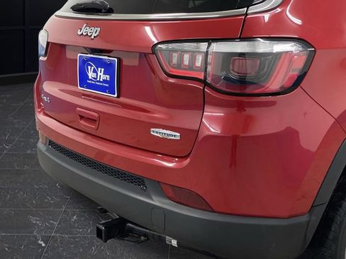 Used 2018 Jeep Compass Latitude w/ Popular Equipment Group image 31