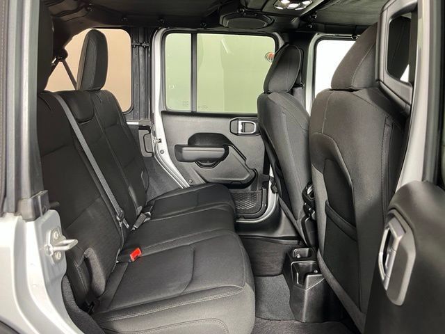 Used 2022 Jeep Wrangler Unlimited Sport AWD/4WD image 28