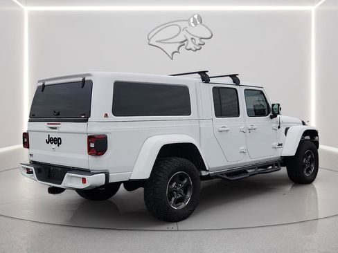 Used 2021 Jeep Gladiator Overland image 4