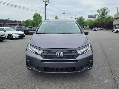 Certified 2026 Honda Odyssey EX-L image 3