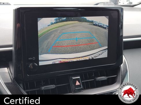 Used 2025 Toyota Corolla LE FWD image 24