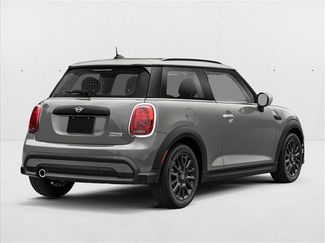Used 2025 MINI Cooper 4-Door Hardtop video 2