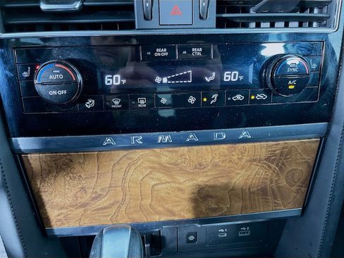 Used 2024 Nissan Armada SL w/ Captain's Chairs Package image 22