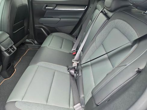 New 2026 GMC Terrain AT4 AWD/4WD image 9