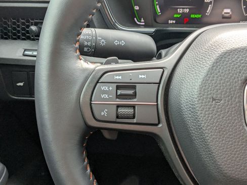 Used 2026 Honda CR-V Sport-L image 18