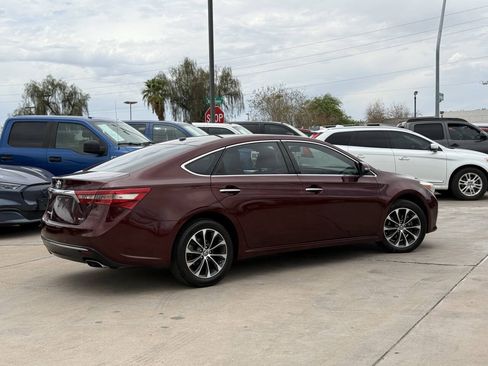 Used 2016 Toyota Avalon XLE FWD image 8