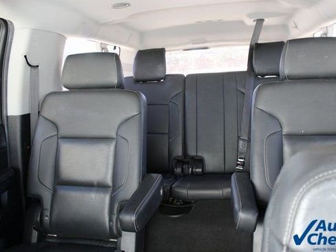 Used 2020 GMC Yukon XL SLT image 20