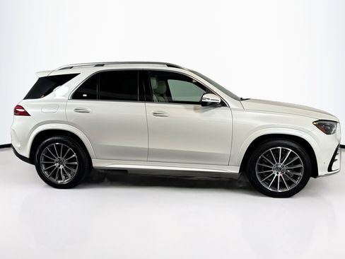 Certified 2024 Mercedes-Benz GLE 450e 4MATIC image 4