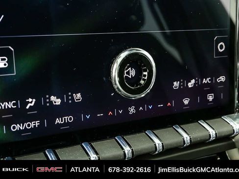 New 2026 GMC Yukon XL Denali w/ Denali Reserve Package AWD/4WD image 16
