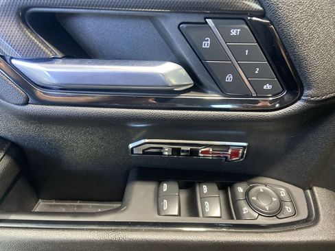 Used 2024 GMC Sierra 1500 AT4 w/ AT4 Premium Package AWD/4WD image 24