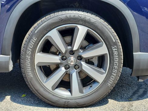 Certified 2024 Honda Pilot Touring image 8