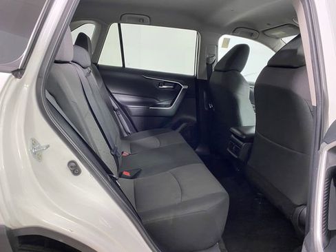 Used 2024 Toyota RAV4 XLE FWD image 9
