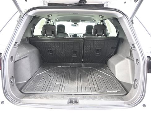 Used 2020 Chevrolet Equinox Premier AWD/4WD image 16