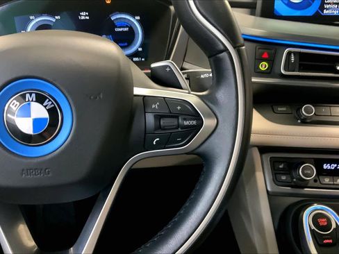 Used 2014 BMW i8 image 25
