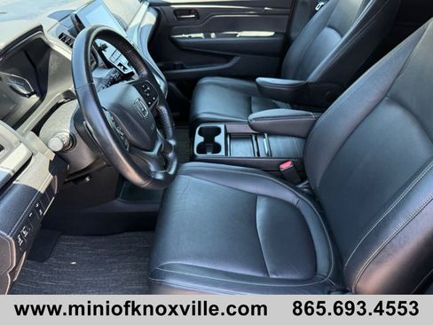 Used 2024 Honda Odyssey EX-L image 11