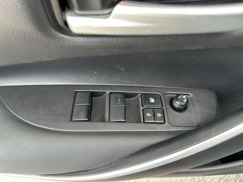 Used 2021 Toyota Corolla SE FWD image 15