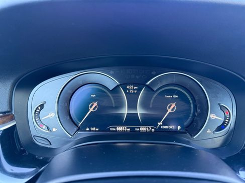 Used 2019 BMW 530i w/ Convenience Package image 24