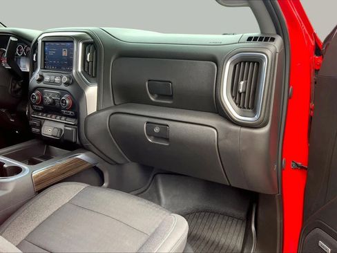 Used 2021 Chevrolet Silverado 1500 LT Trail Boss w/ Convenience Package II AWD/4WD image 18