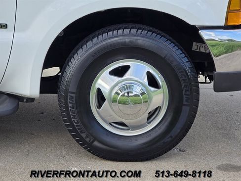 Used 2000 Ford F350 Lariat RWD image 26