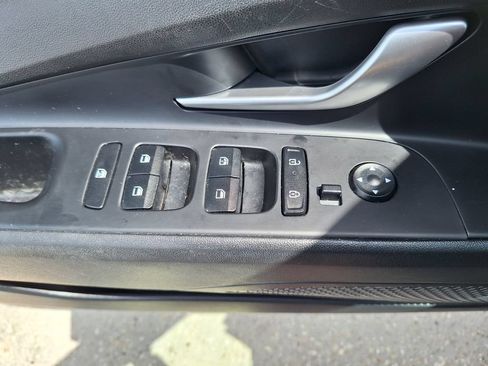Used 2024 Hyundai Elantra Blue FWD image 20