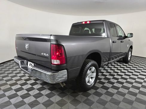 Used 2024 RAM 1500 Classic SLT image 3