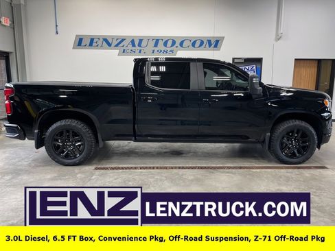 Used 2024 Chevrolet Silverado 1500 RST image 1