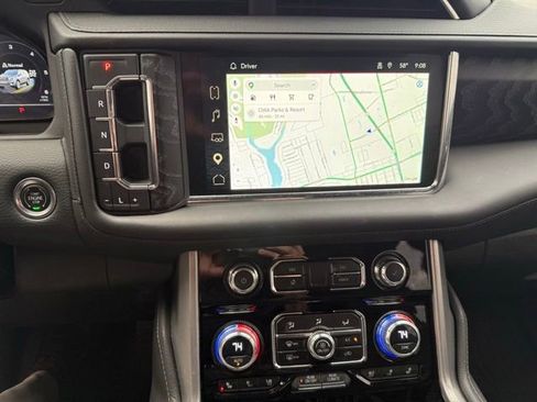 Used 2023 GMC Yukon Denali AWD/4WD image 38