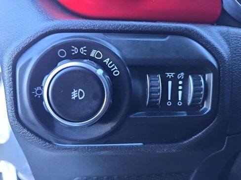 Used 2020 Jeep Wrangler Unlimited Rubicon image 13