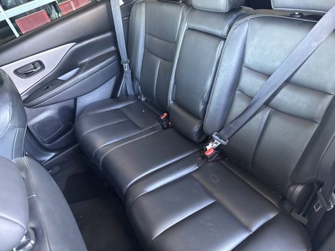 Used 2023 Nissan Murano SV image 13