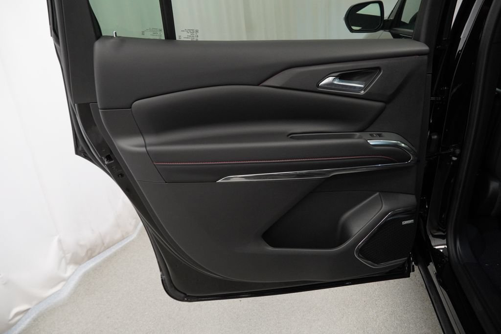 New 2027 Chevrolet Traverse RS AWD/4WD image 25