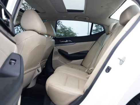 Used 2018 Nissan Maxima 3.5 SL FWD image 34