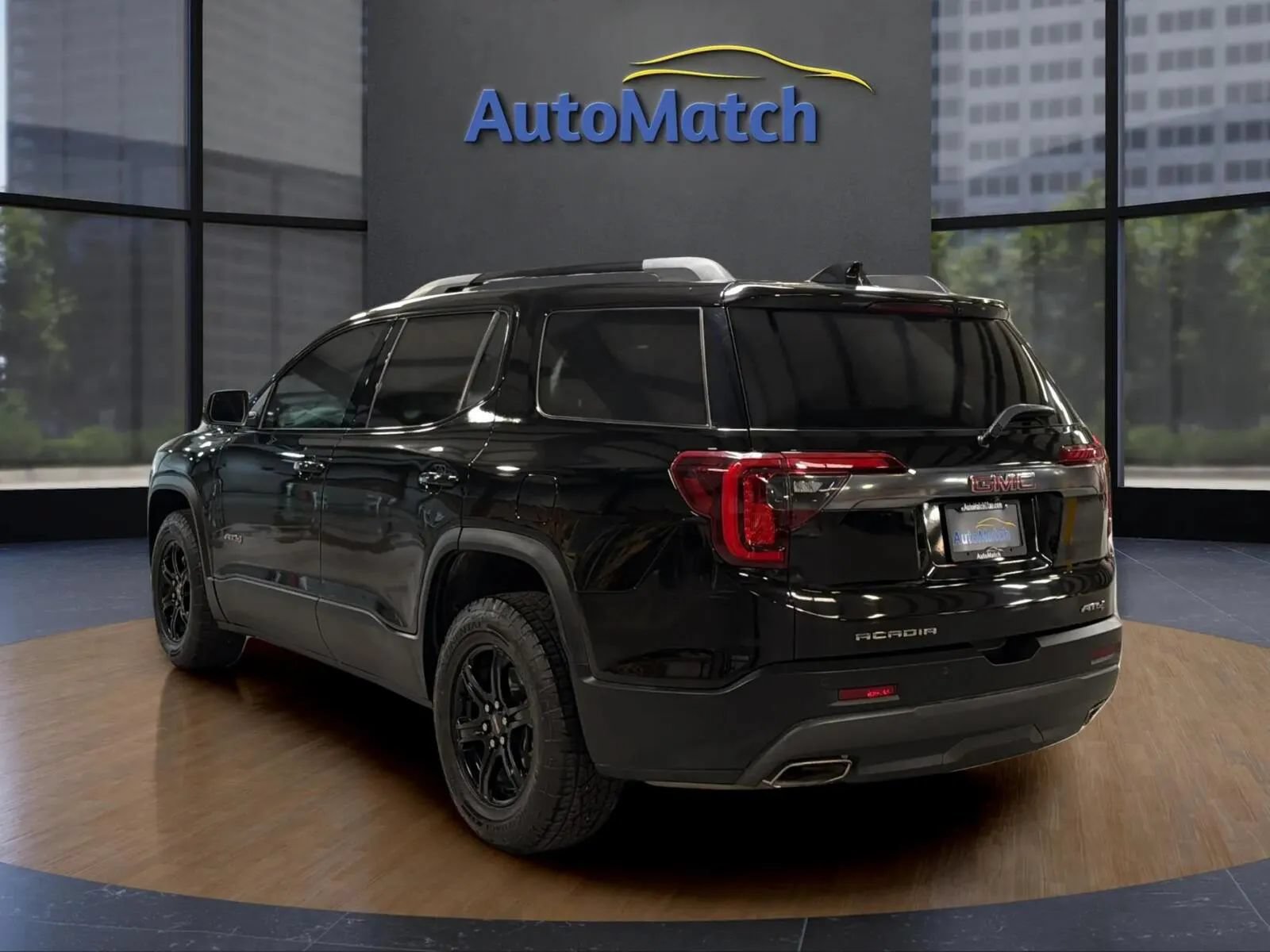Used 2022 GMC Acadia AT4 w/ Technology Package AWD/4WD image 9