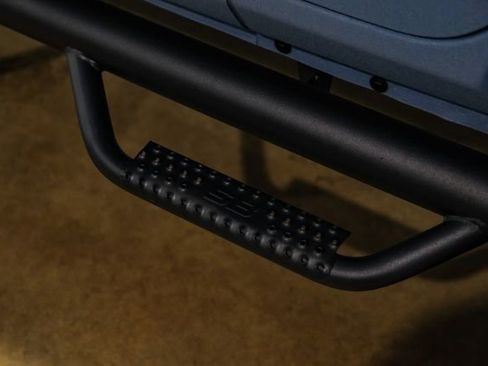 Used 2025 Jeep Wrangler Unlimited Rubicon w/ Technology Group image 69