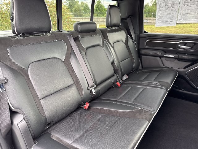Used 2025 RAM 1500 Laramie AWD/4WD image 20
