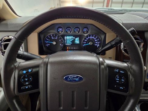 Used 2015 Ford F350 Lariat w/ Lariat Ultimate Package image 44