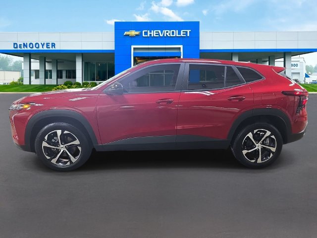 New 2026 Chevrolet Trax RS w/ Driver Confidence Package FWD image 10