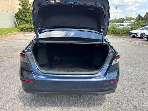 Used 2024 Honda Accord EX image 18