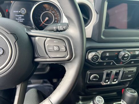 Used 2021 Jeep Wrangler Sport AWD/4WD image 22