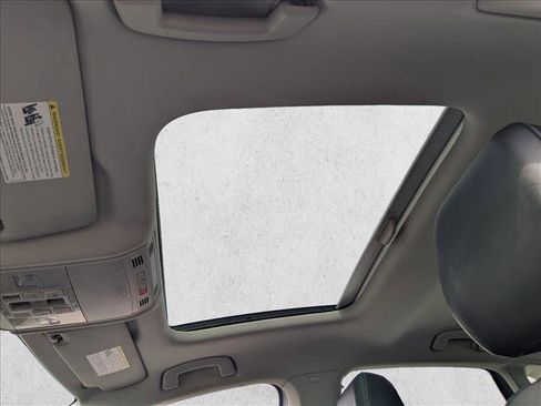 Used 2020 Volkswagen Jetta SEL image 16