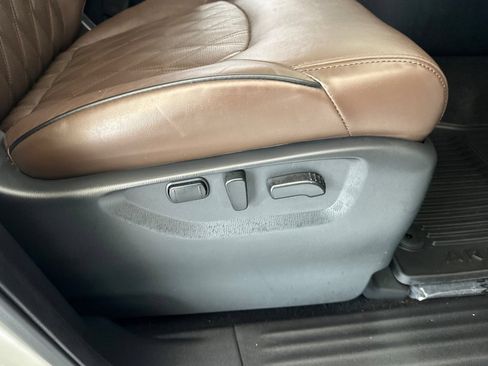 Used 2023 Nissan Armada Platinum w/ Captain's Chairs Package AWD/4WD image 25