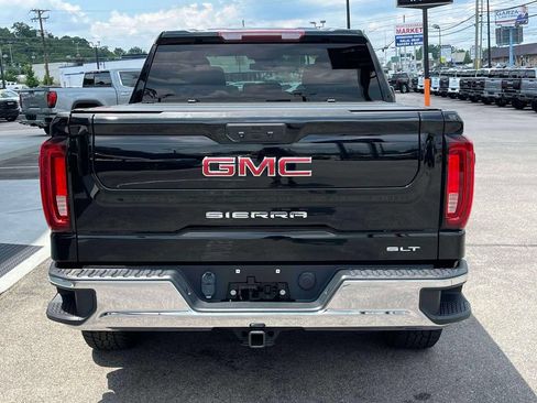Used 2022 GMC Sierra 1500 SLT w/ SLT Convenience Package AWD/4WD image 4