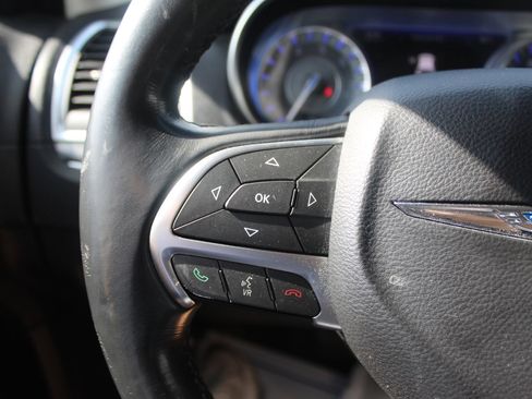 Used 2015 Chrysler 300 Limited w/ 300 Premium Group AWD/4WD image 28