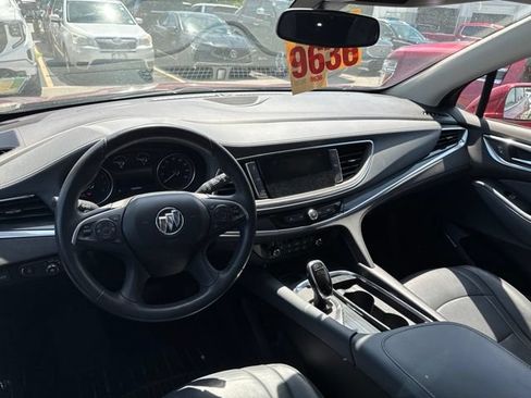 Used 2020 Buick Enclave Essence w/ Sport Touring Edition AWD/4WD image 10