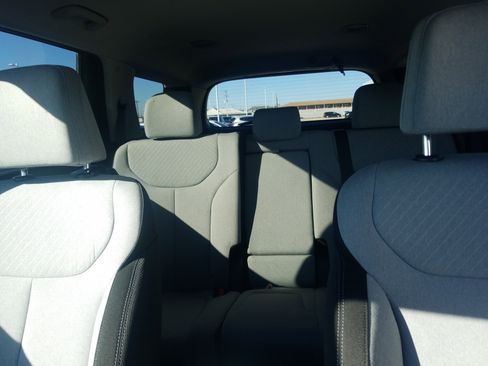 Used 2023 Hyundai Palisade SE w/ Cargo Package image 19