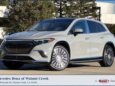 New 2025 Mercedes-Benz Maybach EQS 680 4MATIC image 1