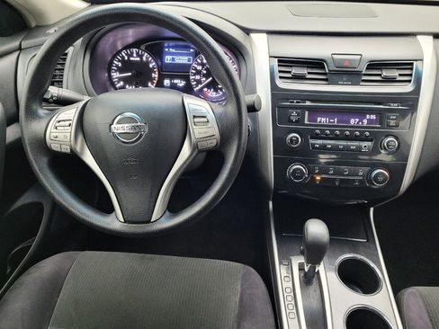 Used 2013 Nissan Altima 2.5 S image 22