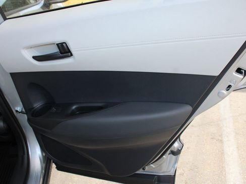 New 2026 Toyota Corolla Cross LE AWD/4WD image 47