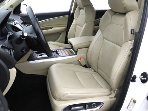 Used 2020 Acura MDX w/ Technology Package AWD/4WD image 2