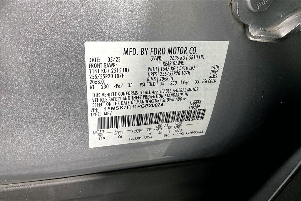 Certified 2023 Ford Explorer Limited RWD image 32